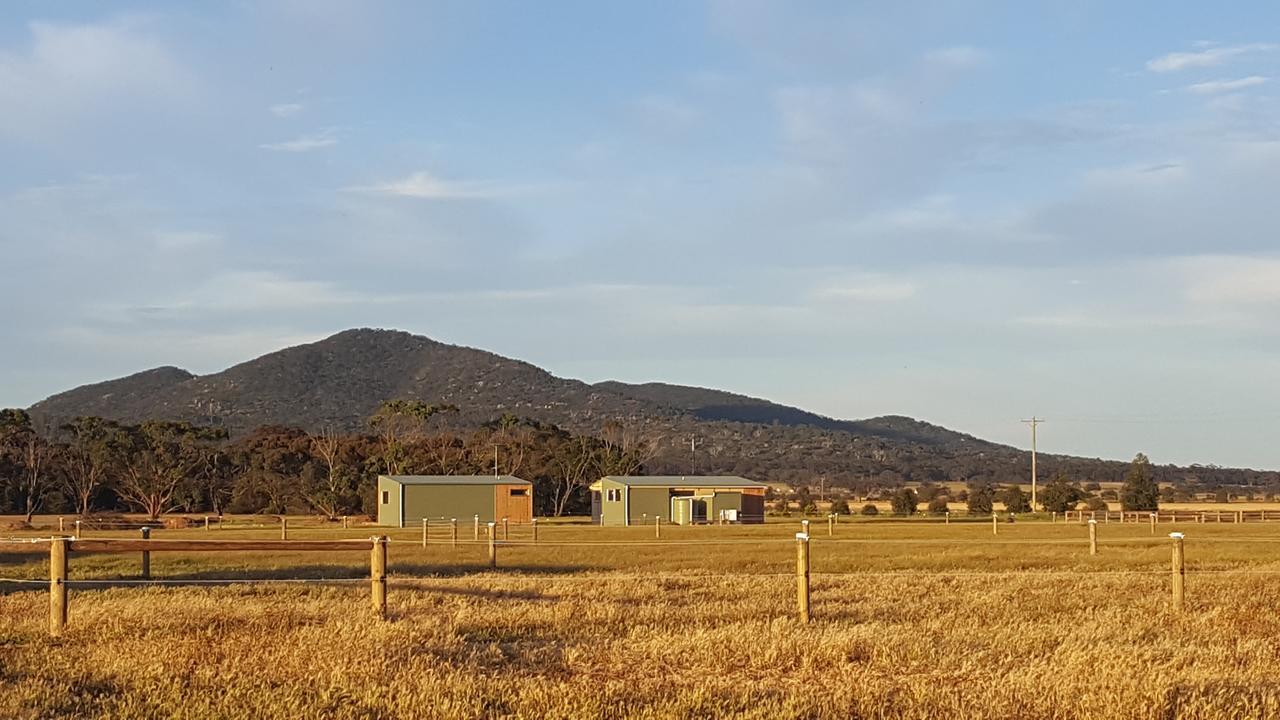 Lara Lodge Exterior photo